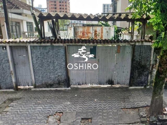 Terreno / Lote para Venda em Santos/SP Embaré