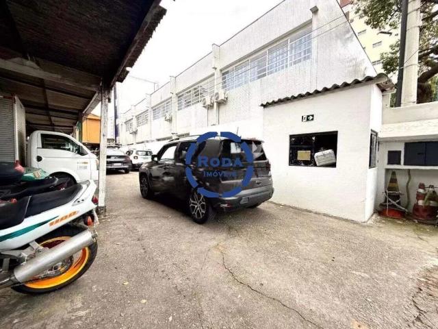 Terreno / Lote para Venda em Santos/SP Embaré
