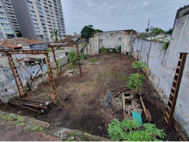 Terreno / Lote para Venda em Santos/SP Encruzilhada 1 Quartos