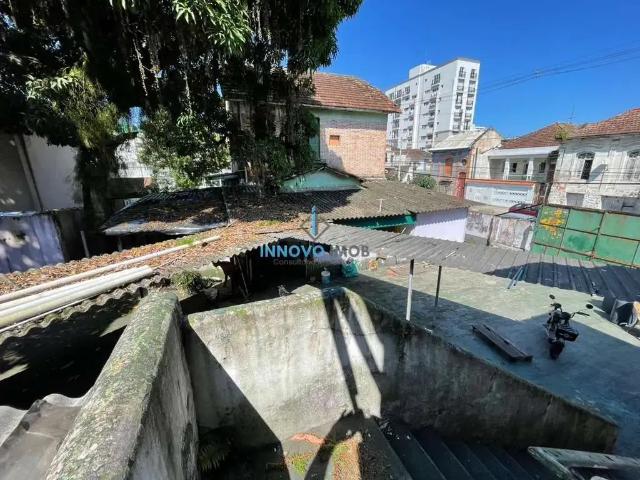 Terreno / Lote para Venda em Santos/SP Encruzilhada