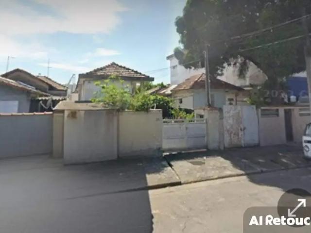 Terreno / Lote para Venda em Santos/SP Estuário