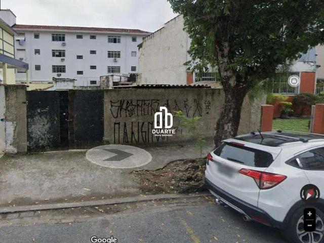 Terreno / Lote para Venda em Santos/SP Gonzaga