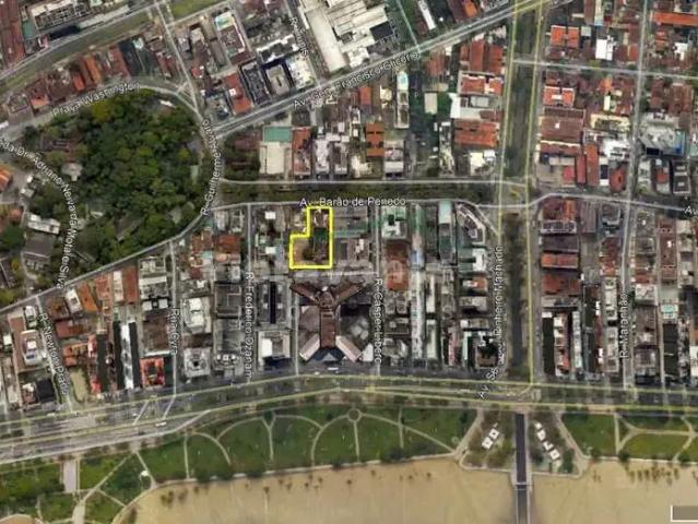 Terreno / Lote para Venda em Santos/SP José Menino
