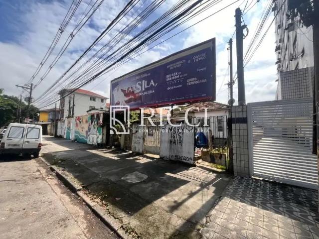 Terreno / Lote para Venda em Santos/SP Macuco