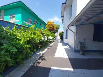 Terreno / Lote para Venda em Santos/SP Macuco 4 Quartos