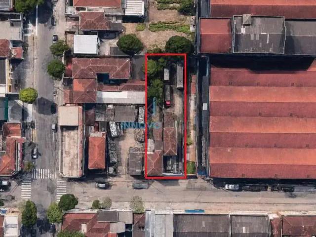 Terreno / Lote para Venda em Santos/SP Macuco
