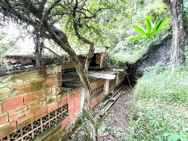 Terreno / Lote para Venda em Santos/SP Morro Nova Cintra