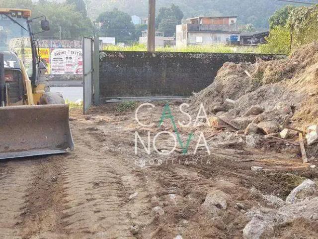 Terreno / Lote para Venda em Santos/SP Morro Nova Cintra