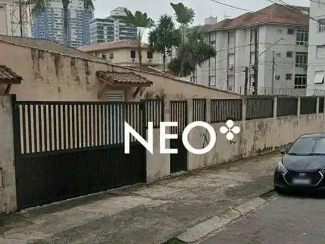 Terreno / Lote para Venda em Santos/SP Ponta da Praia