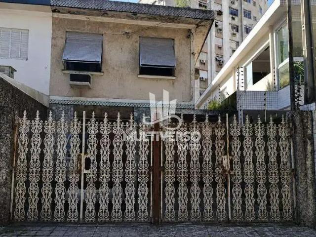 Terreno / Lote para Venda em Santos/SP Ponta da Praia