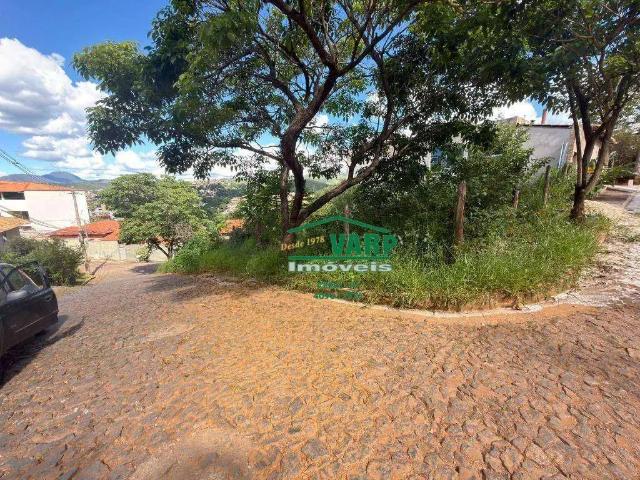Terreno / Lote para Venda em Sabará/MG Vila Real