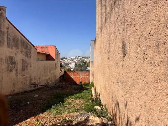 Terreno / Lote para Venda em Salto/SP Vila Roma