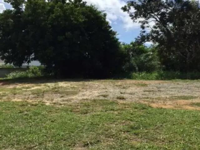 Terreno / Lote para Venda em Salvador/BA Alphaville I