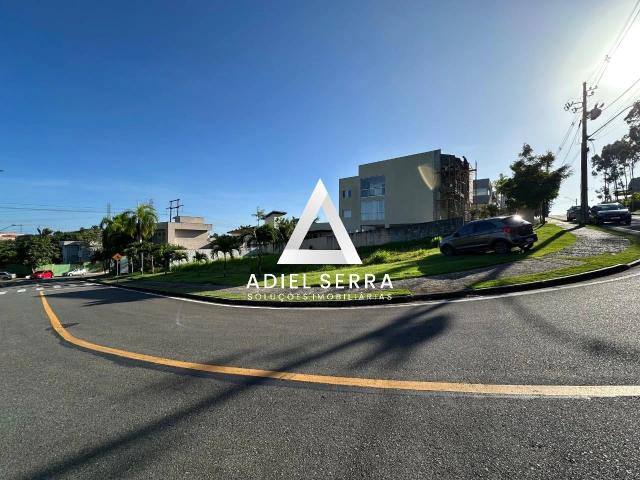 Terreno / Lote para Venda em Salvador/BA Alphaville II