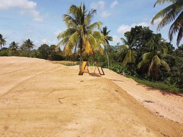 Terreno / Lote para Venda em Salvador/BA Cassange