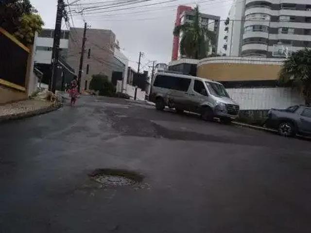 Terreno / Lote para Venda em Salvador/BA Graça