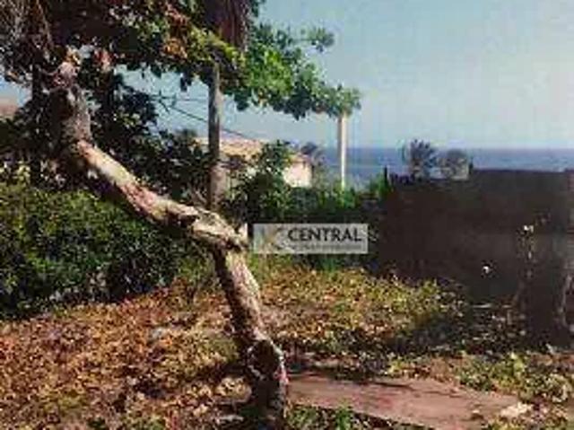 Terreno / Lote para Venda em Salvador/BA Pituaçu