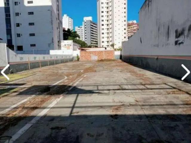 Terreno / Lote para Venda em Salvador/BA Pituba