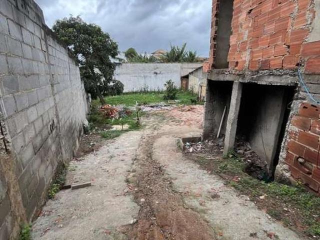 Terreno / Lote para Venda em Saquarema/RJ Itaúna