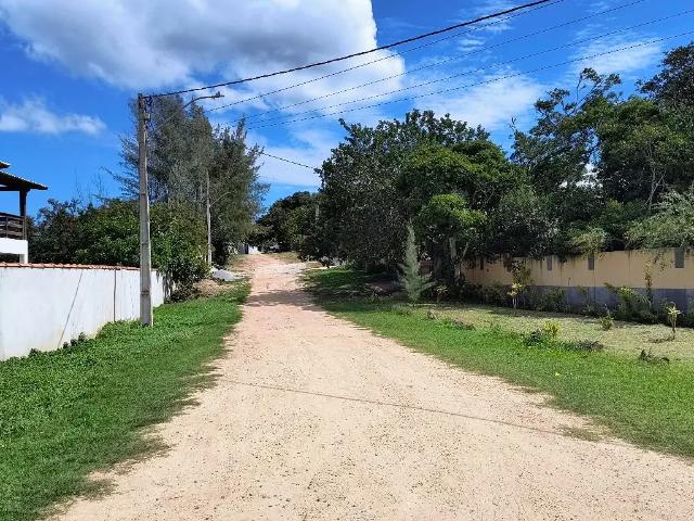 Terreno / Lote para Venda em Saquarema/RJ Itaúna