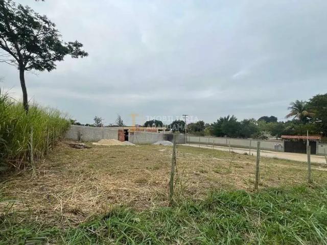 Terreno / Lote para Venda em Saquarema/RJ Jardim Ipitangas