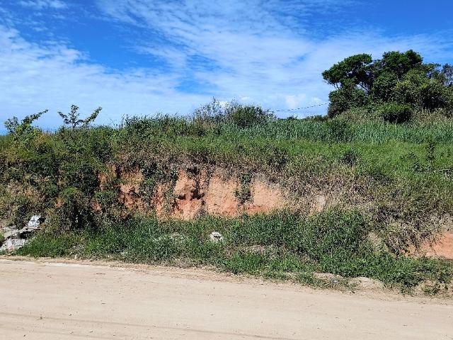 Terreno / Lote para Venda em Saquarema/RJ Itaúna
