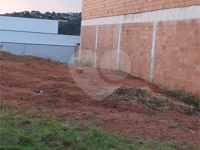 Terreno / Lote para Venda em Sarandi/PR Jardim Centro Civico