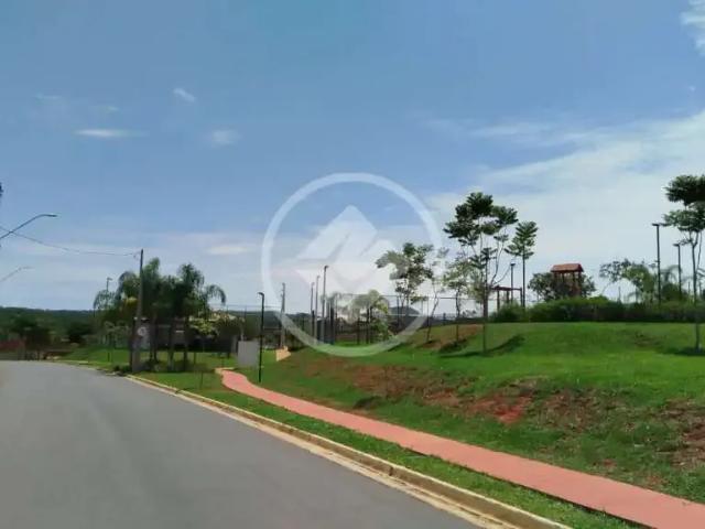 Terreno / Lote para Venda em Senador Canedo/GO Jardins Capri