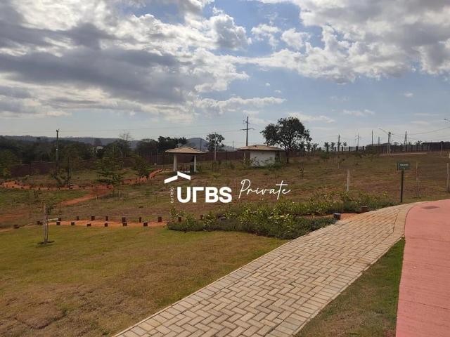 Terreno / Lote para Venda em Senador Canedo/GO Jardins Parma