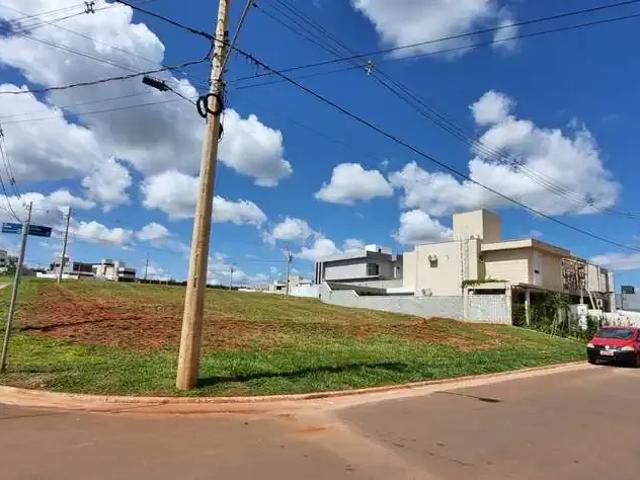 Terreno / Lote para Venda em Senador Canedo/GO Jardins Parma