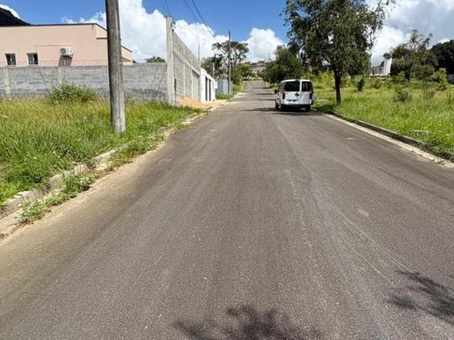 Terreno / Lote para Venda em Serra/ES Jardim da Serra
