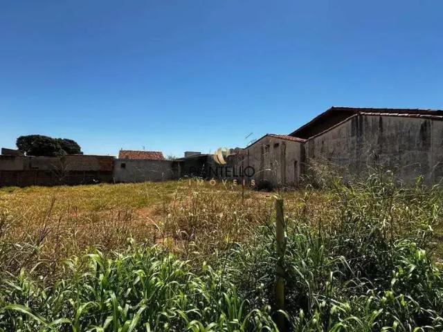 Terreno / Lote para Venda em Sete Lagoas/MG Montreal