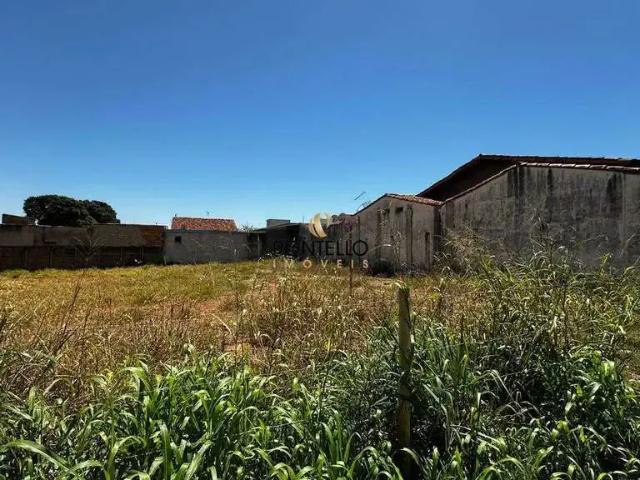 Terreno / Lote para Venda em Sete Lagoas/MG Montreal