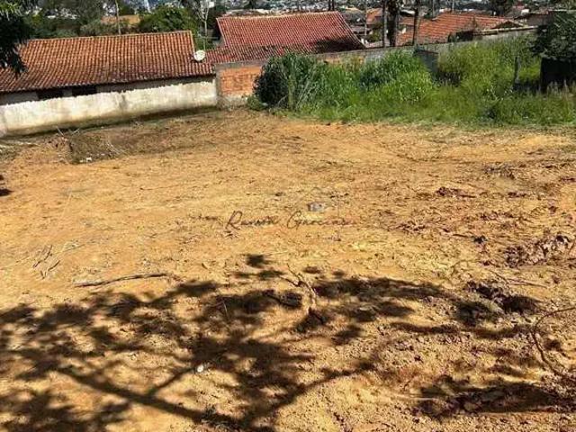 Terreno / Lote para Venda em Sete Lagoas/MG Jardim Arizona