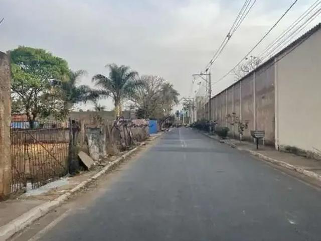 Terreno / Lote para Venda em Sete Lagoas/MG Titamar