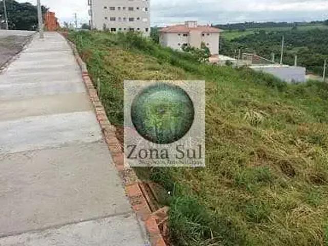 Terreno / Lote para Venda em Sorocaba/SP Aparecidinha