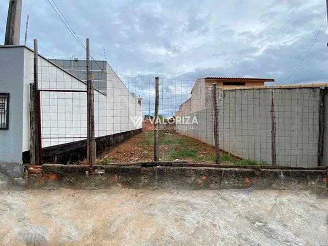 Terreno / Lote para Venda em Sorocaba/SP Jardim Piazza Di Roma II