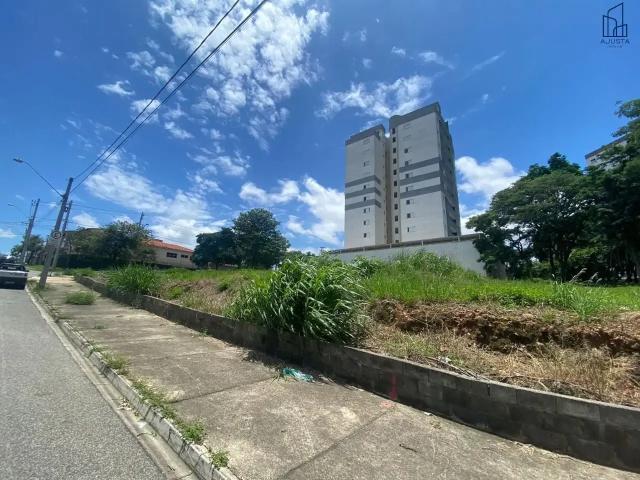 Terreno / Lote para Venda em Sorocaba/SP Jardim Portal da Colina