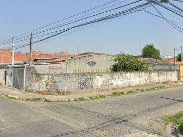 Terreno / Lote para Venda em Suzano/SP Vila Amorim