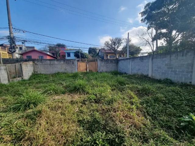 Terreno / Lote para Venda em Suzano/SP Vila Real Santista