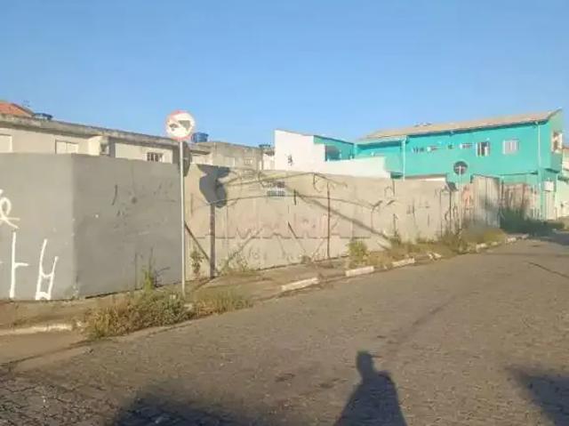 Terreno / Lote para Venda em Suzano/SP Vila Urupês