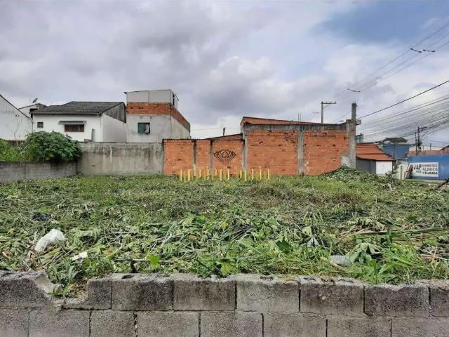 Terreno / Lote para Venda em Suzano/SP Jardim Quaresmeira II