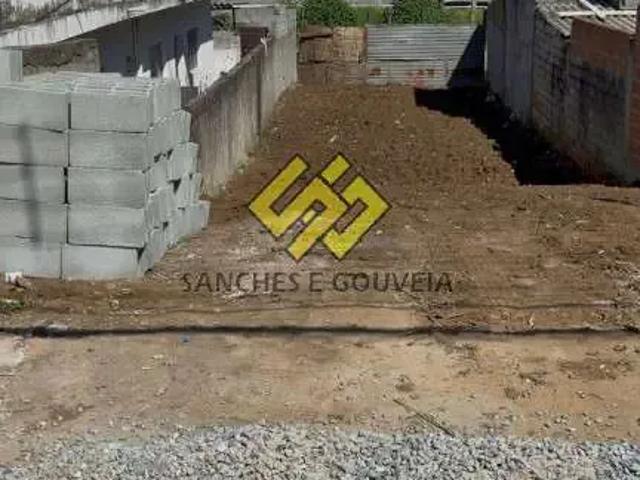 Terreno / Lote para Venda em Suzano/SP Jardim Varan