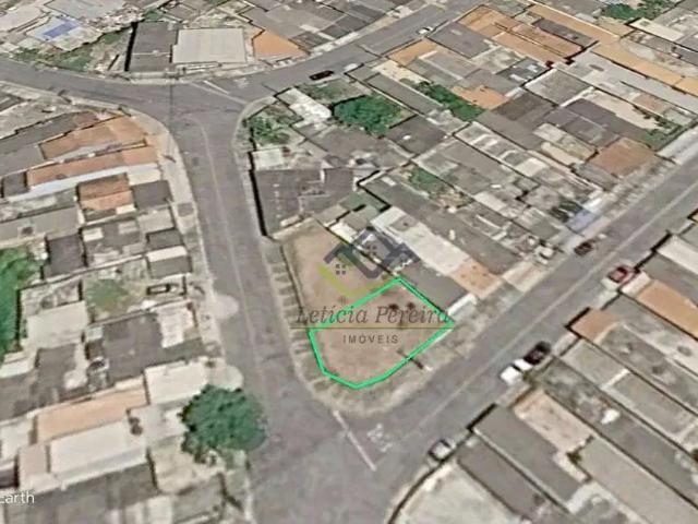 Terreno / Lote para Venda em Suzano/SP Parque Umuarama