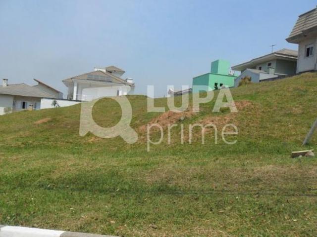 TERRENO P/ COND. FECHADO EM ALTO PADRÃO
