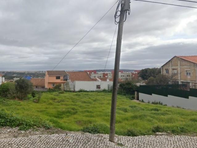 Terreno p/ Construção |Mina de Água | Amadora |Possibilidade de Financiamento!