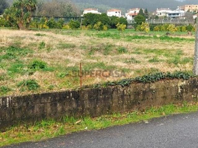 Terreno p/ construção Amares