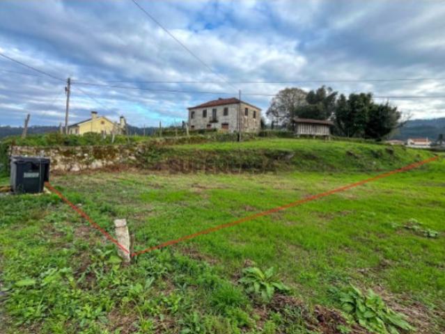 Terreno p/ construção