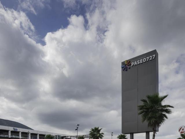TERRENO PAD EN RENTA EN PLAZA COMERCIAL 727 ESCOBEDO NL