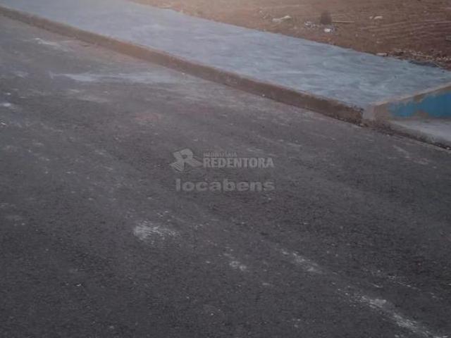 Terreno Padrão em Fernandópolis